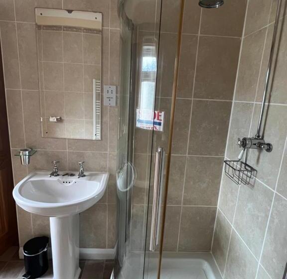 스탠다드 룸, Glenarroch & Witchwood