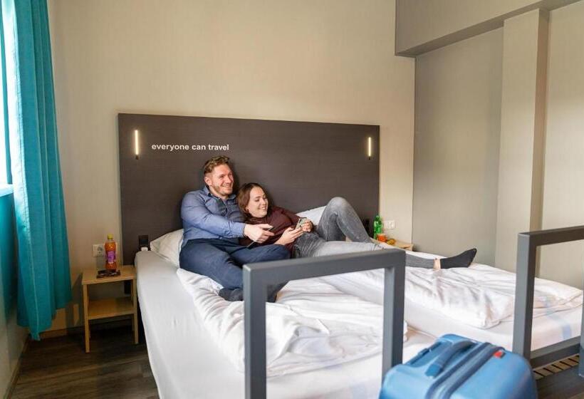 Quarto standard, a&o Salzburg Hauptbahnhof