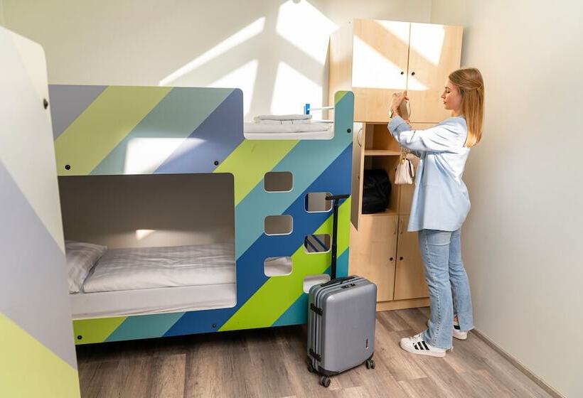 Cama em Quarto Partilhado, a&o Salzburg Hauptbahnhof