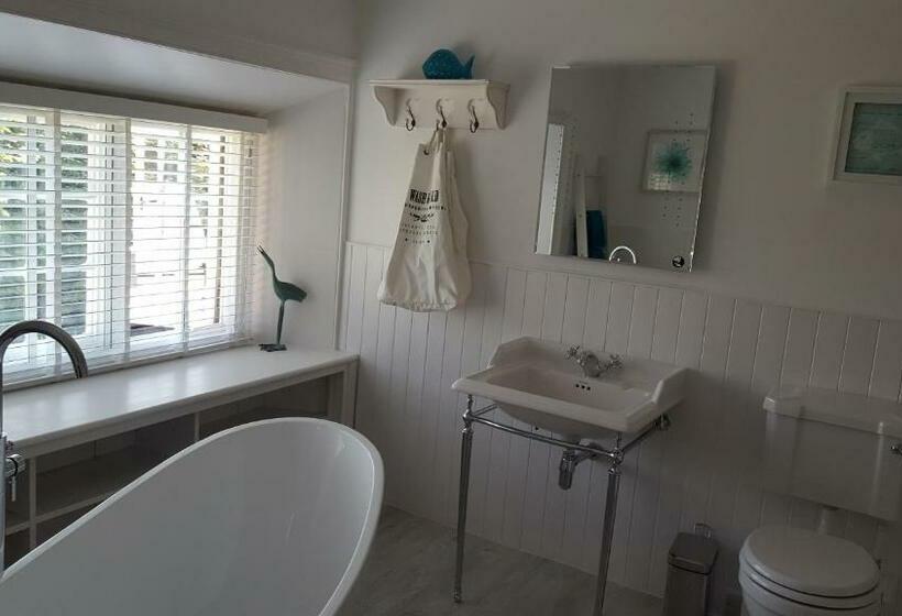 スタンダードルーム, Cruachan House