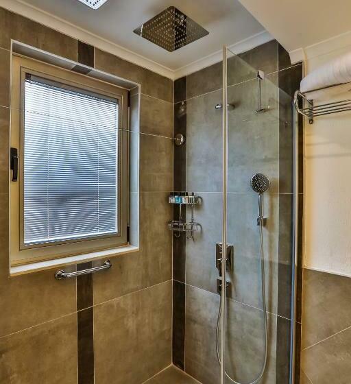 חדר דלוקס עם מרפסת, Arnna