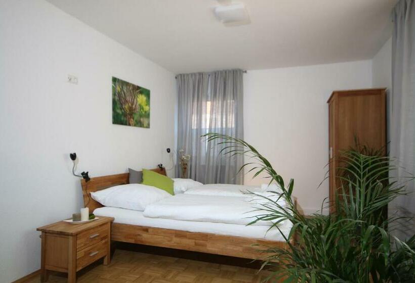 标准间, Der Teichhof