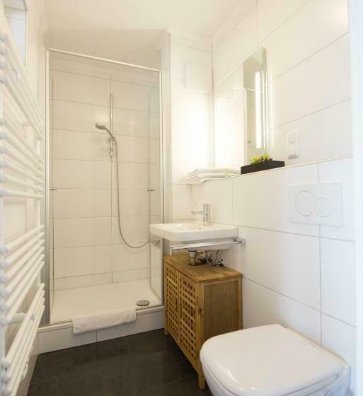 标准单人间, Der Teichhof