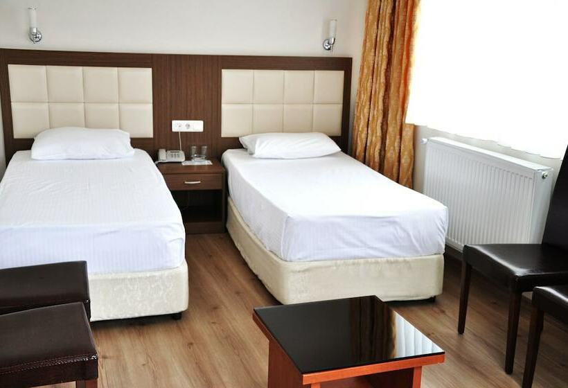 Standard Room, Hivas