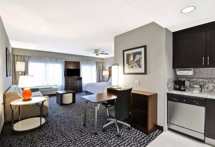 ダブルベッドのスタンダードスタジオ, Homewood Suites By Hilton Birmingham Downtown Near Uab