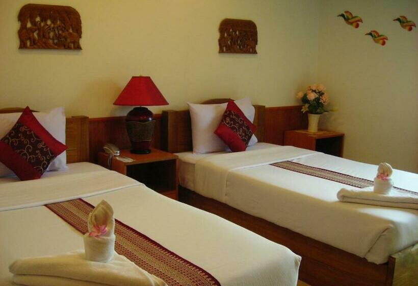 חדר דלוקס, Ngamta