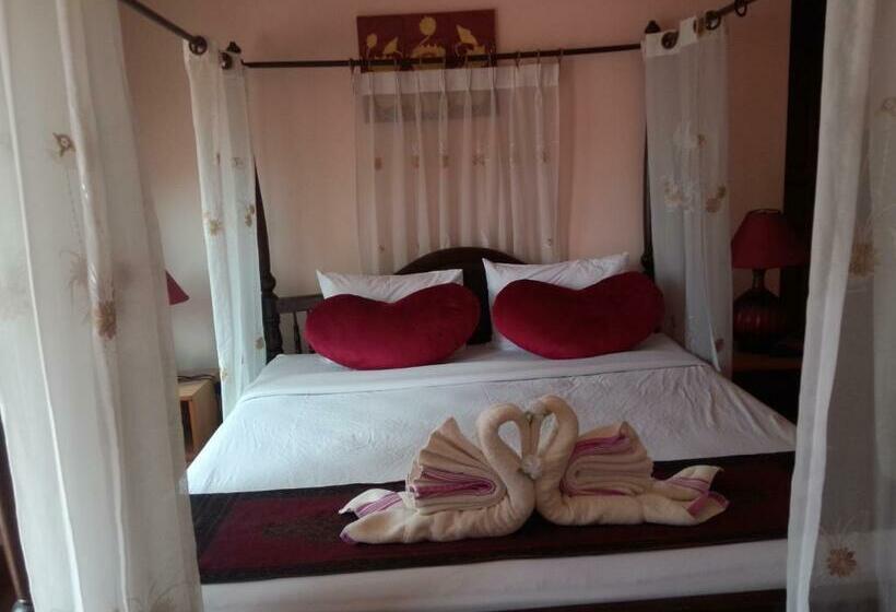 חדר דלוקס, Ngamta