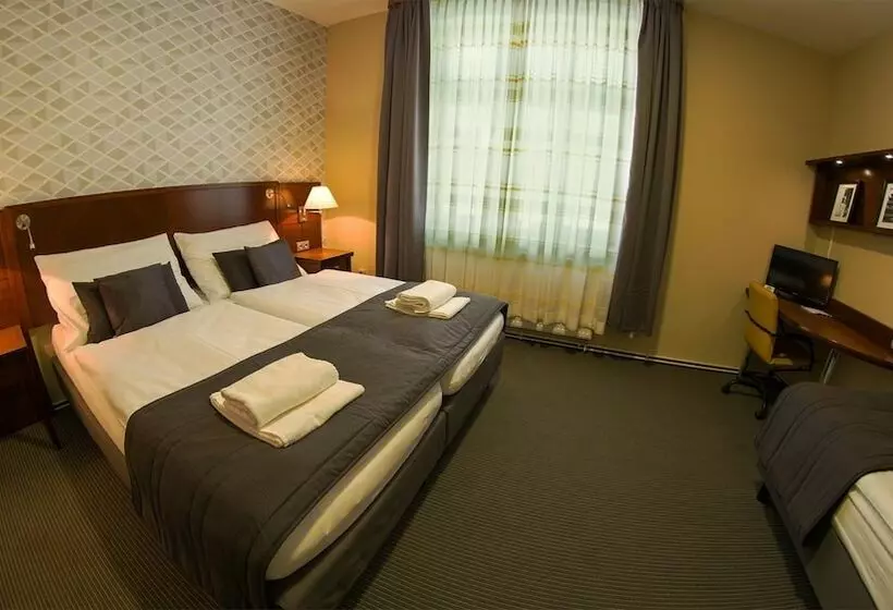 Standard-huone, Pension Falconi