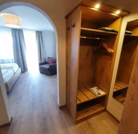 Standard Room with Balcony, & Restaurant Am Obstgarten