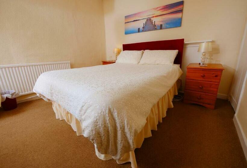 غرفة قياسية, The Five Bells, Eastry