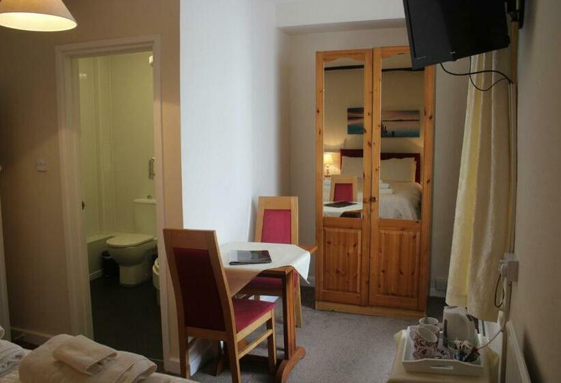 غرفة قياسية, The Five Bells, Eastry