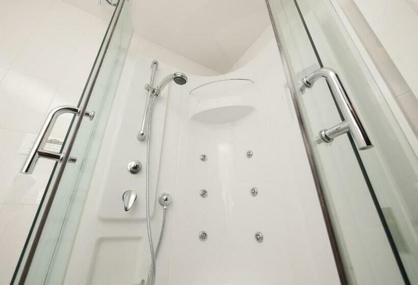 غرفة قياسية, The Five Bells, Eastry