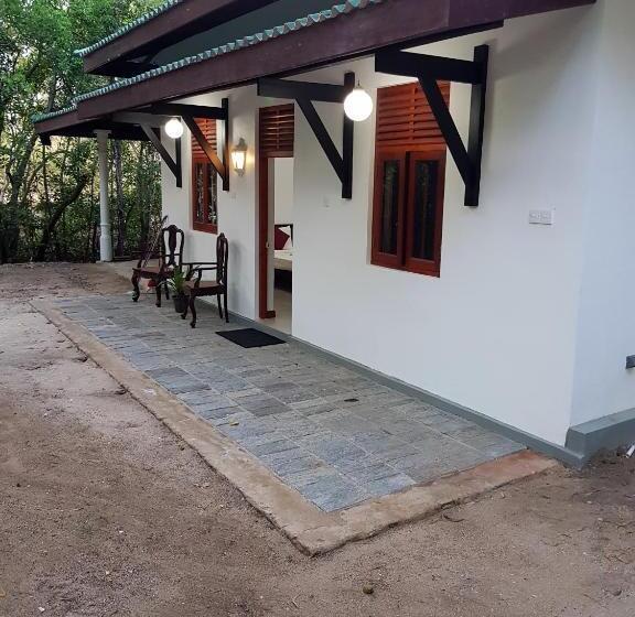 اتاق استاندارد, The Waves Beach Chalets