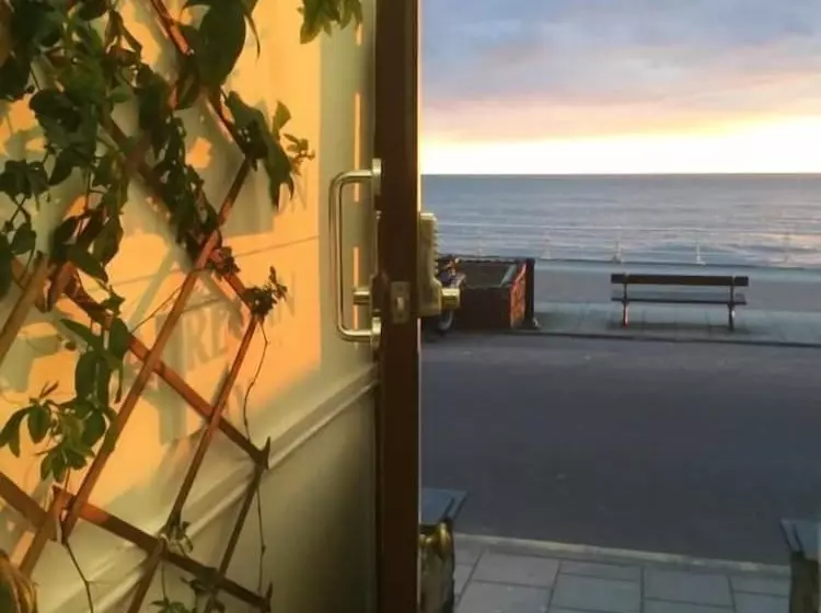 スタンダードシングルルーム, The Cardigan Bay Guest House