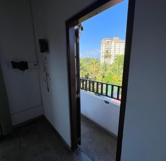 Номер Стандарт с Балконом, Villa Water Lily