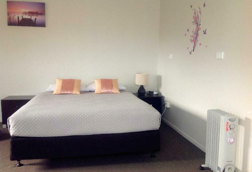 إستوديو قياسى, Rainbow Motel & Guest House