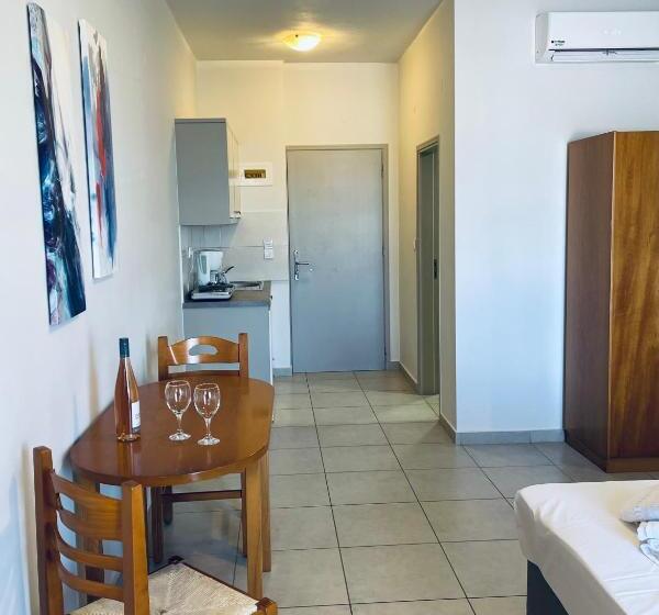 高级大房间, Amaryllis