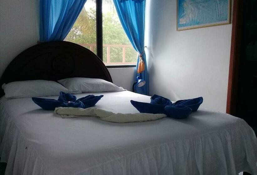 スタンダードルーム, Hostal Insular