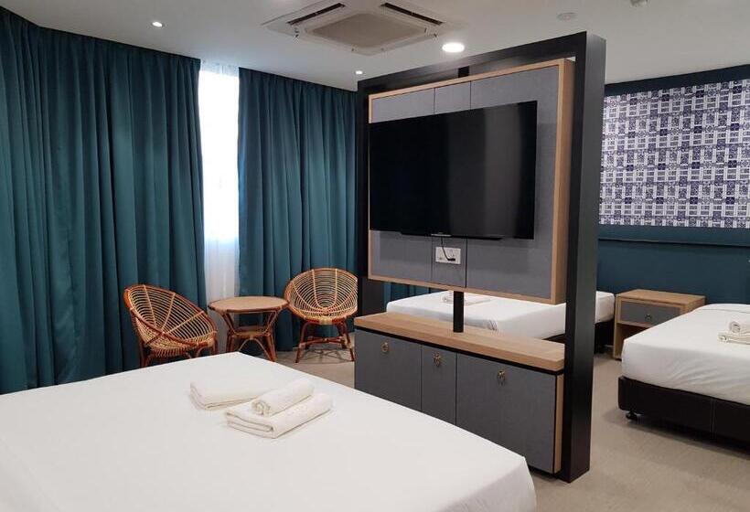 Студия Стандарт, Bloommaze Boutique Hotel Klang