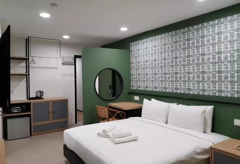 ファミリーステューディオ, Bloommaze Boutique Hotel Klang