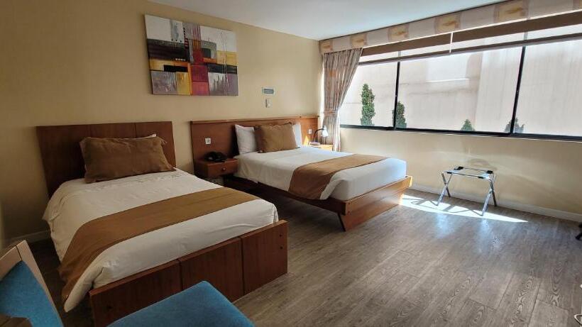 Quarto Comfort, Carolina Montecarlo