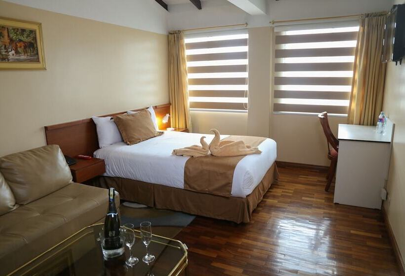 Quarto Comfort, Carolina Montecarlo