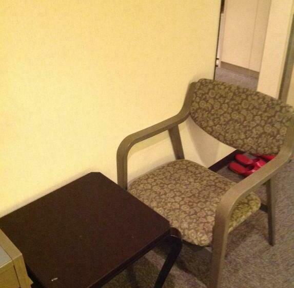 标准间, Heart Inn