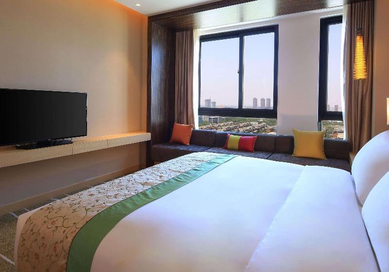 Büyük Çift Kişilik Yataklı Standart Oda, Hilton Garden Inn Xi An High Tech Zone
