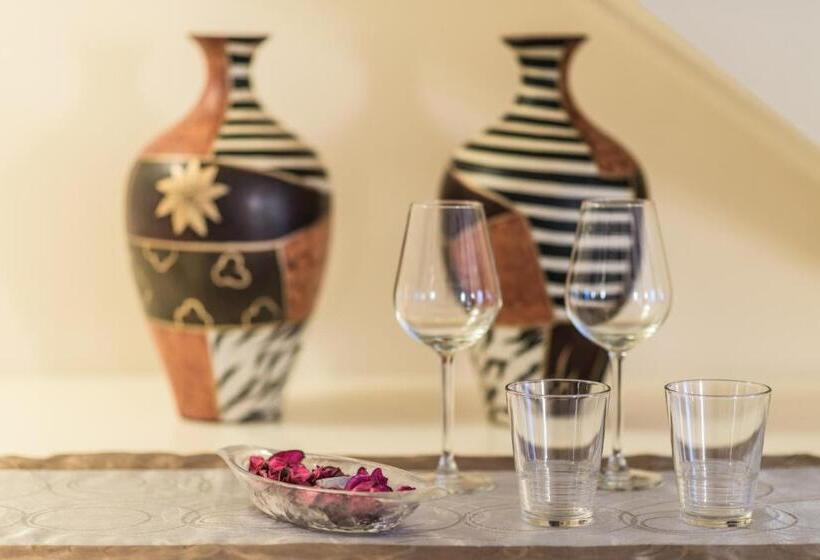 اتاق راحتی, Kiwano Graz