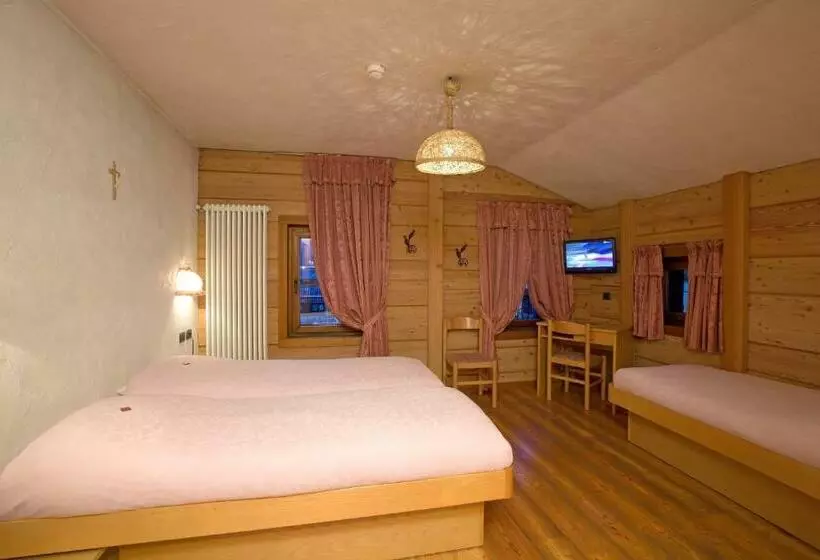 Standard Kolmen Hengen Huone, La Montanina