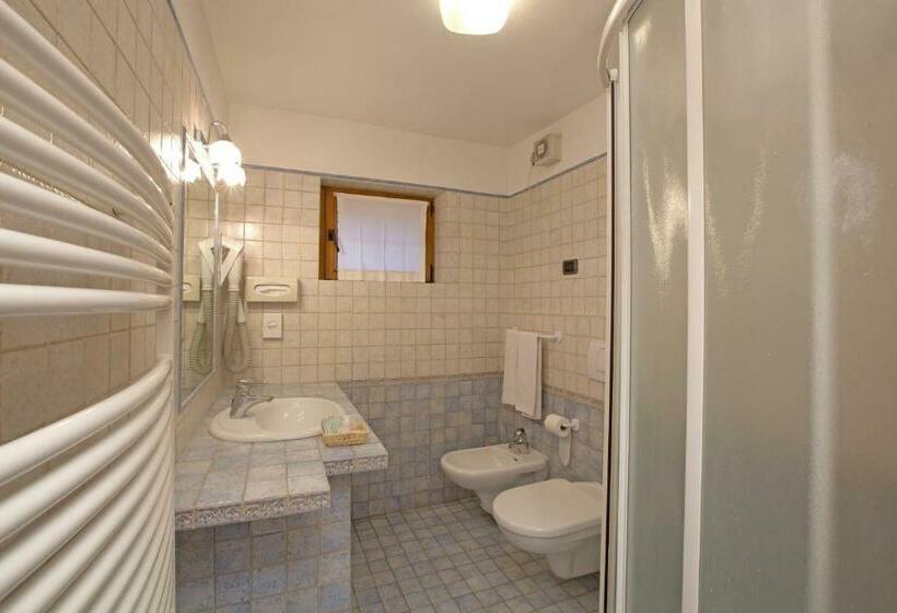 スタンダードルーム, La Montanina