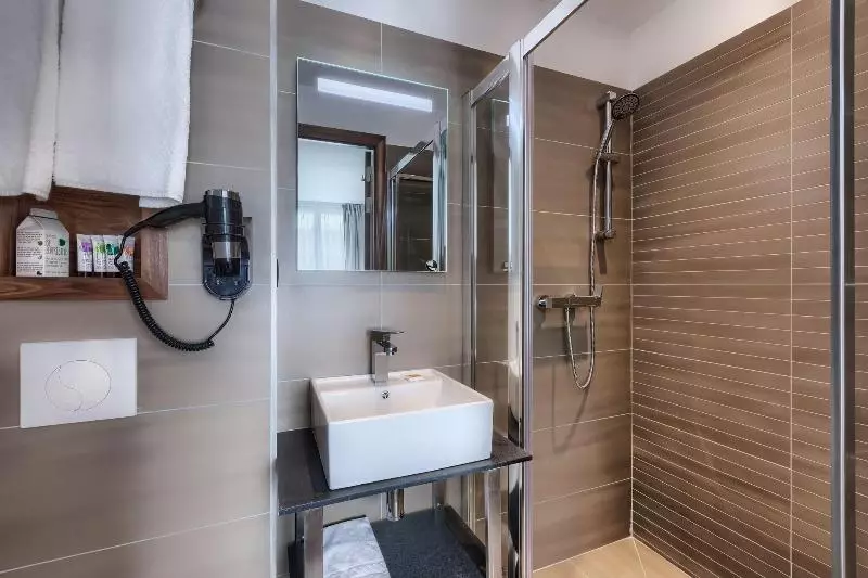 Chambre Standard, Le Trente