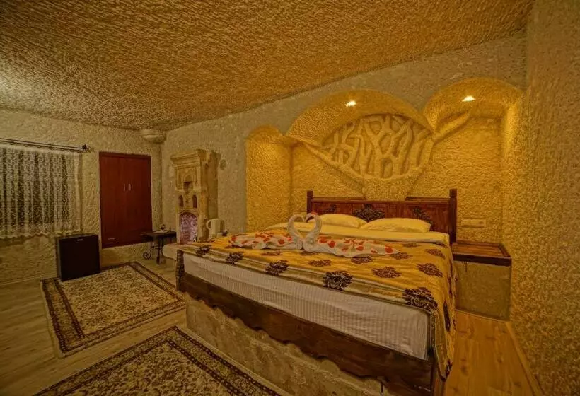 Standard-huone, Melek Cave
