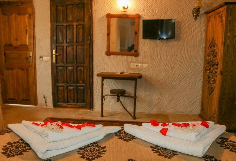 اتاق استاندارد, Melek Cave