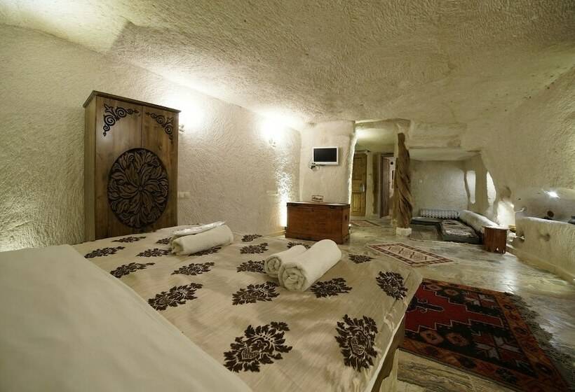 اتاق استاندارد, Melek Cave