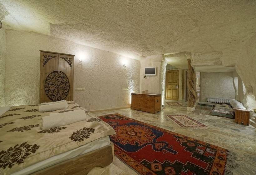 اتاق استاندارد, Melek Cave