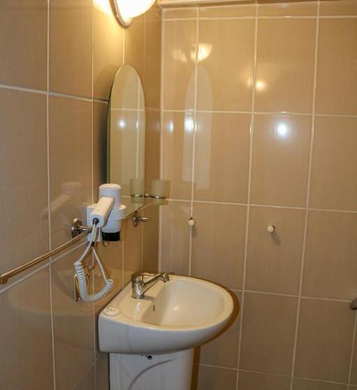 اتاق استاندارد, Melek Cave