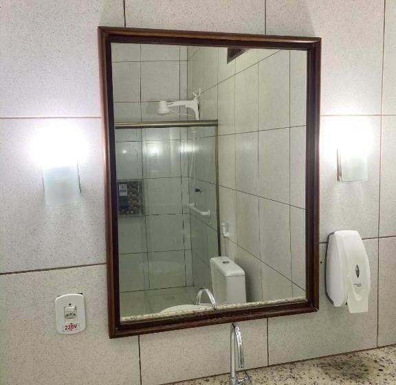 四人标准间, Pousada Barra Velha