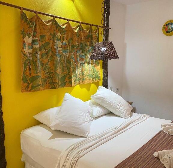 标准平房, Pousada Barra Velha