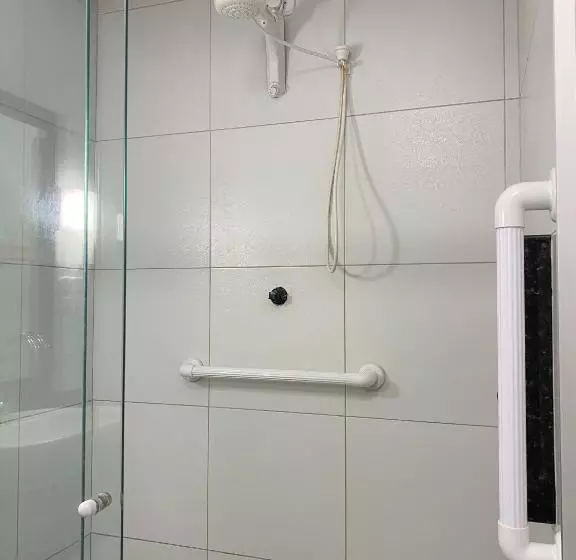 Standard Neljän Hengen Huone Parveke, Pousada Barra Velha