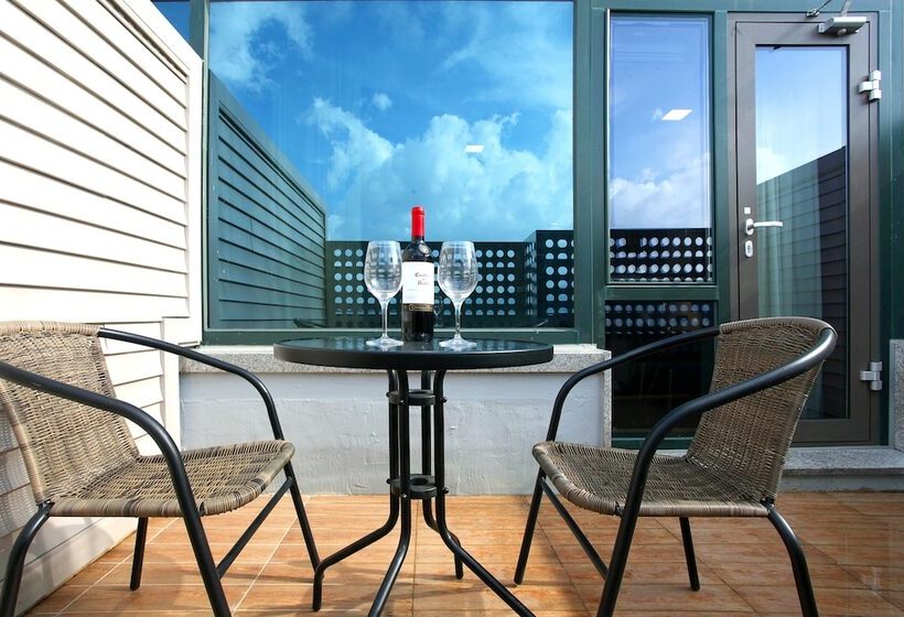 Balkonlu Standart Oda, Skypark Kingstown Dongdaemun