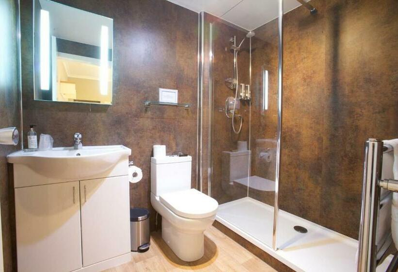 디럭스 룸, The Shore