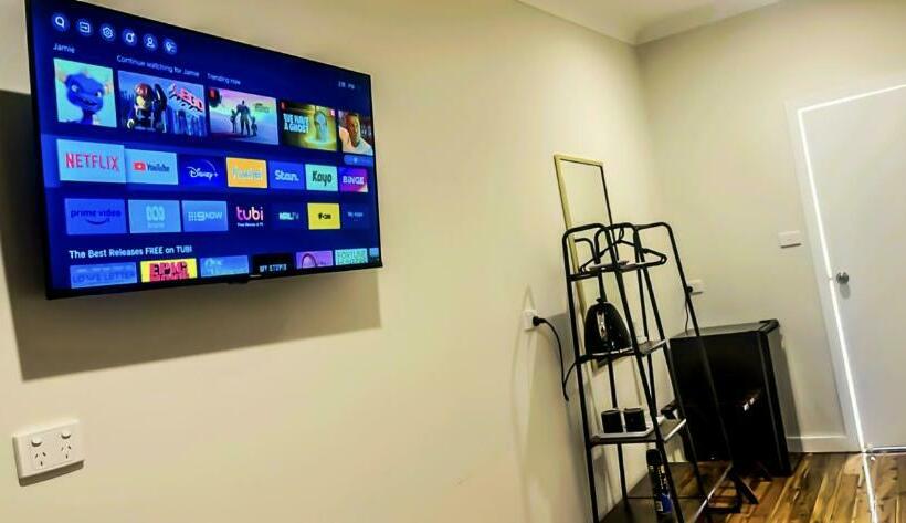 اتاق استاندارد, Seven Inn