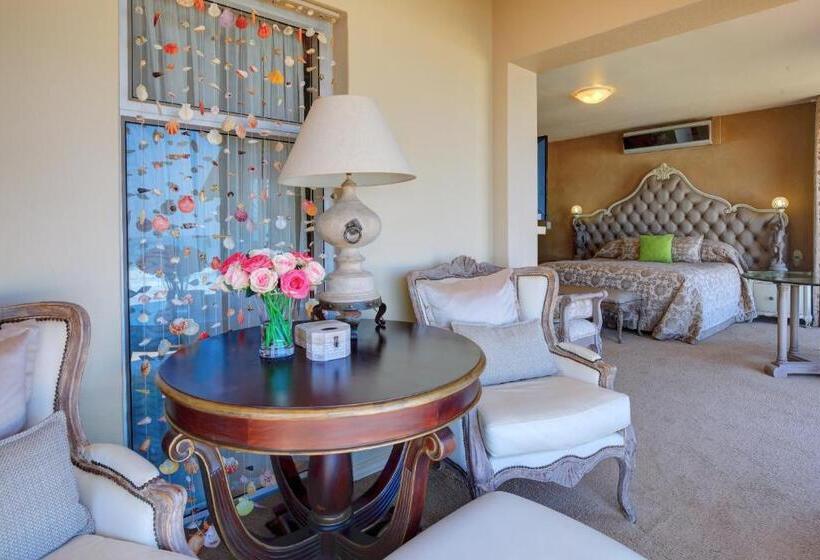 Люкс, Xanadu Guest Villa