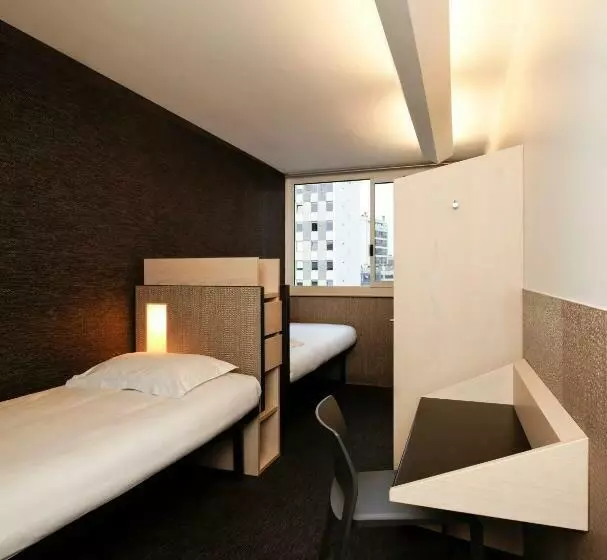 اتاق استاندارد یک نفره, Fiap Paris
