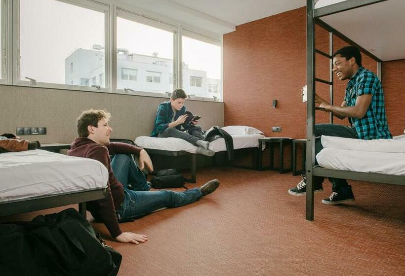 اتاق استاندارد چهار تخته, Fiap Paris