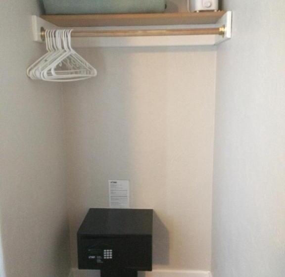 غرفة قياسية, Cove Motel Oceanfront