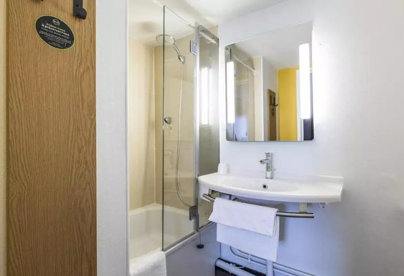 اتاق خانوادگی, B&b Hotel Perpignan Sud Porte D Espagne