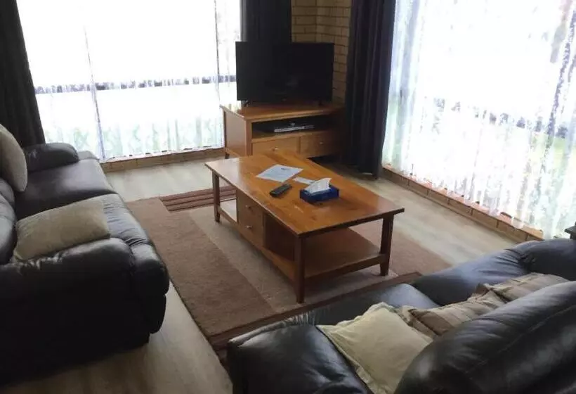 Apartament Superior 1 Sypialnia, Bright Motor Inn