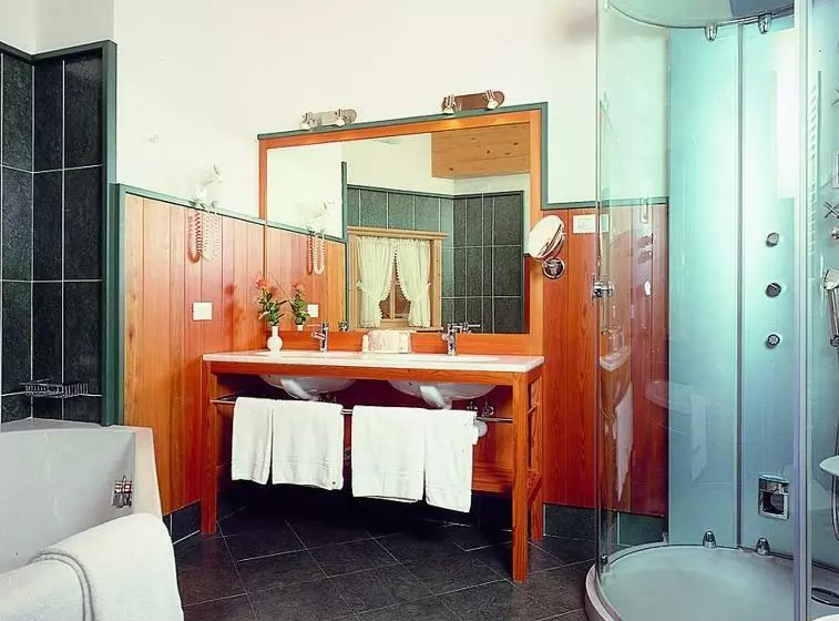 バルコニー付きスタンダードルーム, Casa Del Campo